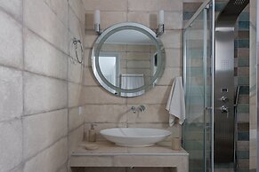 Provenzo Luxury Apartments & Suites