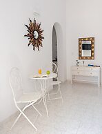 Provenzo Luxury Apartments & Suites