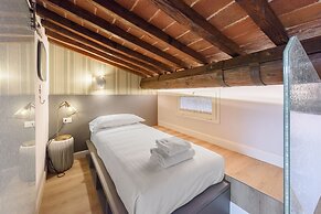 Giglio Celeste by Mmega