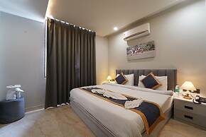 Tushar Group of Hotels - Polo Inn Sez