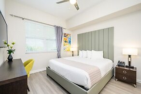 Brand New Modern Vista Cay Reserve Condo - 5004