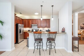 Beautiful Lakeview Condo, New Listing -1024
