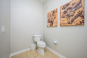 Beautiful Lakeview Condo, New Listing -1024