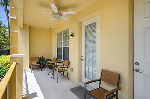 Beautiful Lakeview Condo, New Listing -1024