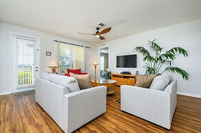 Beautiful Lakeview Condo, New Listing -1024