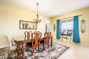 Beautiful Lakeview Vacation Condo, Vista Cay 1016