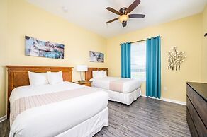 Beautiful Lakeview Vacation Condo, Vista Cay 1016