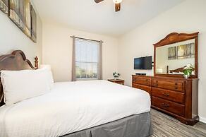 Beautiful Vacation Condo, Vista Cay Resort 3014