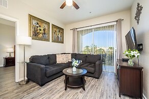 Beautiful Vacation Condo, Vista Cay Resort 3014