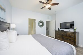 Beautiful Townhome, Vista Cay Resort Direct - 4010