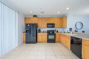 Beautiful Townhome, Vista Cay Resort Direct - 4010