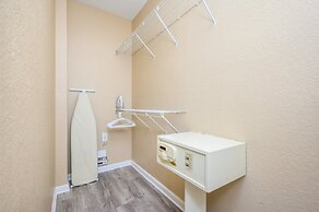 Beautiful Townhome, Vista Cay Resort Direct - 4010