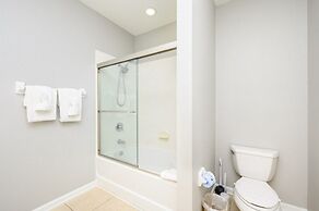 Beautiful Townhome, Vista Cay, Near Parks! 4018