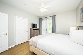 Beautiful Townhome, Vista Cay, Near Parks! 4018