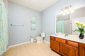 New Beautiful Deluxe Condo, Vista Cay - 3022