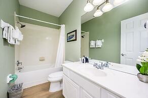 Gorgeous Vista Cay Town Home, Vista Cay - 4002