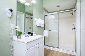 Gorgeous Vista Cay Town Home, Vista Cay - 4002