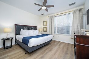 New Listing, Beautiful Townhome, Vista Cay - 4014