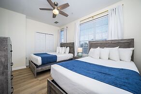 New Listing, Beautiful Townhome, Vista Cay - 4014