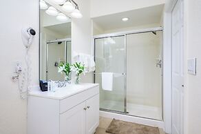 New Listing, Beautiful Townhome, Vista Cay - 4014