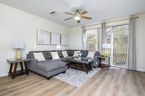 New Listing, Beautiful Townhome, Vista Cay - 4014