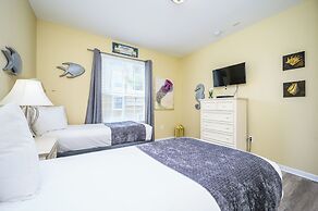 Premium Lake View Condo, Vista Cay - 1005