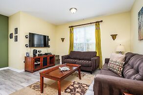 Premium Lake View Condo, Vista Cay - 1005