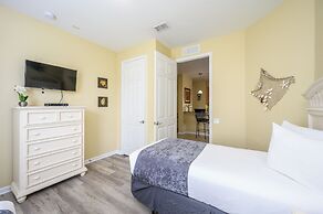 Premium Lake View Condo, Vista Cay - 1005