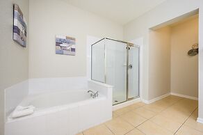 Penthouse Vacation Condo, Near the Parks - 2014