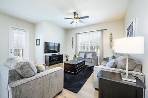 Penthouse Vacation Condo, Near the Parks - 2014