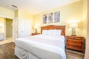 Beautiful Deluxe Condo, Vista Cay - 3015