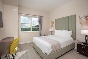 Brand New Modern Vista Cay Reserve Condo - 6001