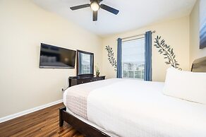 Beautiful Deluxe Condo, Vista Cay - 3023