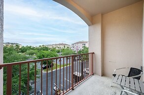 Beautiful Deluxe Condo, Vista Cay - 3023