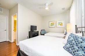 Beautiful Townhome, Near the Parks, Vista Cay-4022