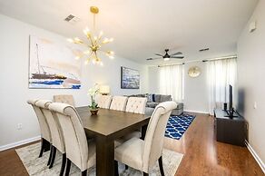 Beautiful Townhome, Near the Parks, Vista Cay-4022