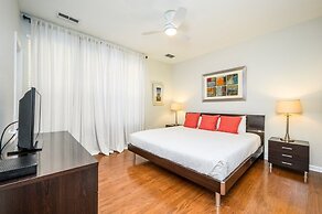 Beautiful Townhome, Near the Parks, Vista Cay-4022