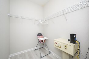 Beautiful Vista Cay Lakeview Condo - 1019