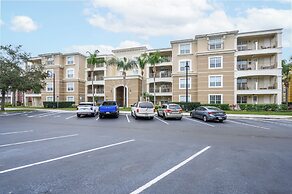 Beautiful Vista Cay Lakeview Condo - 1019