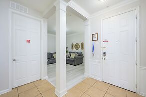 Beautiful Vista Cay Lakeview Condo - 1019