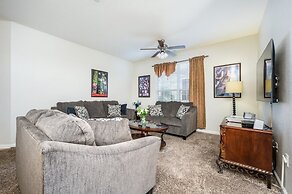 Beautiful Vista Cay Lakeview Condo - 1019