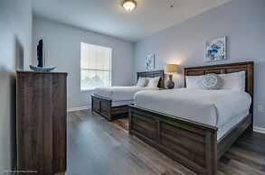 Beautiful Modern Vista Cay Condo, Near Parks-3025