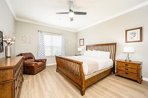 Beautiful Modern Condo - Vista Cay Resort - 2007