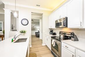 Beautiful Modern Condo - Vista Cay Resort - 2007