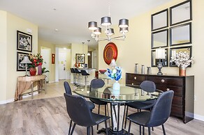 Large Condo With Pool Table, Vista Cay - 2003