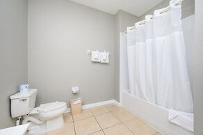 Beautiful Deluxe Condo, Vista Cay - 3024