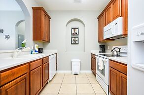 Beautiful Deluxe Condo, Vista Cay - 3024