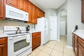 Beautiful Deluxe Condo, Vista Cay - 3024