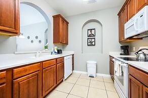 Beautiful Deluxe Condo, Vista Cay - 3024