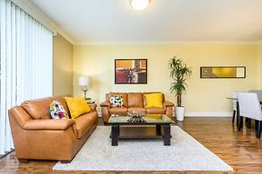 New Modern Townhome, Near The Parks - 4030